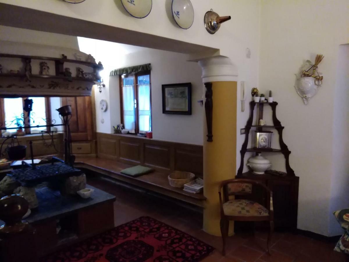 Sot La Cleva Hotel Socchieve ภายนอก รูปภาพ